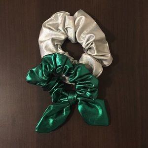 2 Sparkly Scrunchies NWOT